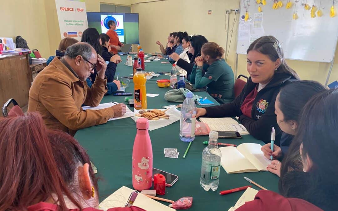 Proyecto Educativo en Sierra Gorda: Innovación y fortalecimiento de identidad local