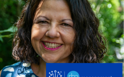 Paulina Araneda, directora de Grupo Educativo, destaca en la Revista RH Management: cómo el trabajo en terreno, junto a comunidades escolares y actores locales, impulsa procesos sostenibles de mejora continua.