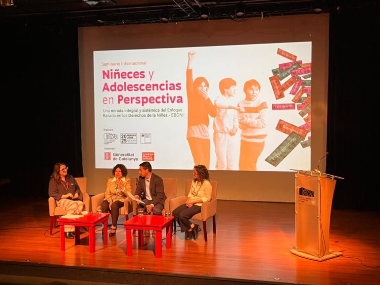 Grupo Educativo participa en reflexión sobre niñez, memoria y participación en el Museo de la Memoria y los Derechos Humanos