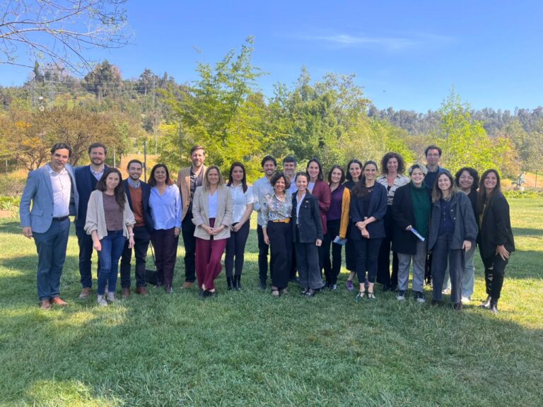 Estudios y Consultorías Focus y Grupo Educativo unen fuerzas para impulsar innovación y equidad en los sistemas educativos de la región