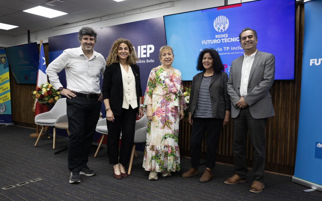 Seminario TP Inclusivo reunió a docentes para abordar desafíos y modelos de acompañamiento en la EMTP 