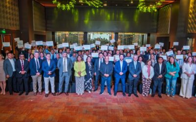 Grupo Educativo impulsa la formación de los tutores certificados por ChileValora en Escondida | BHP