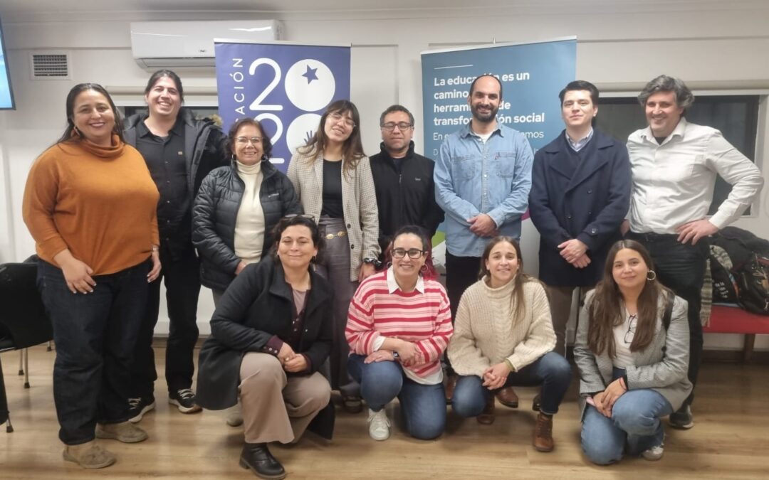 Directivos y sostenedores exploran el potencial de la inteligencia artificial para fortalecer la gestión educativa